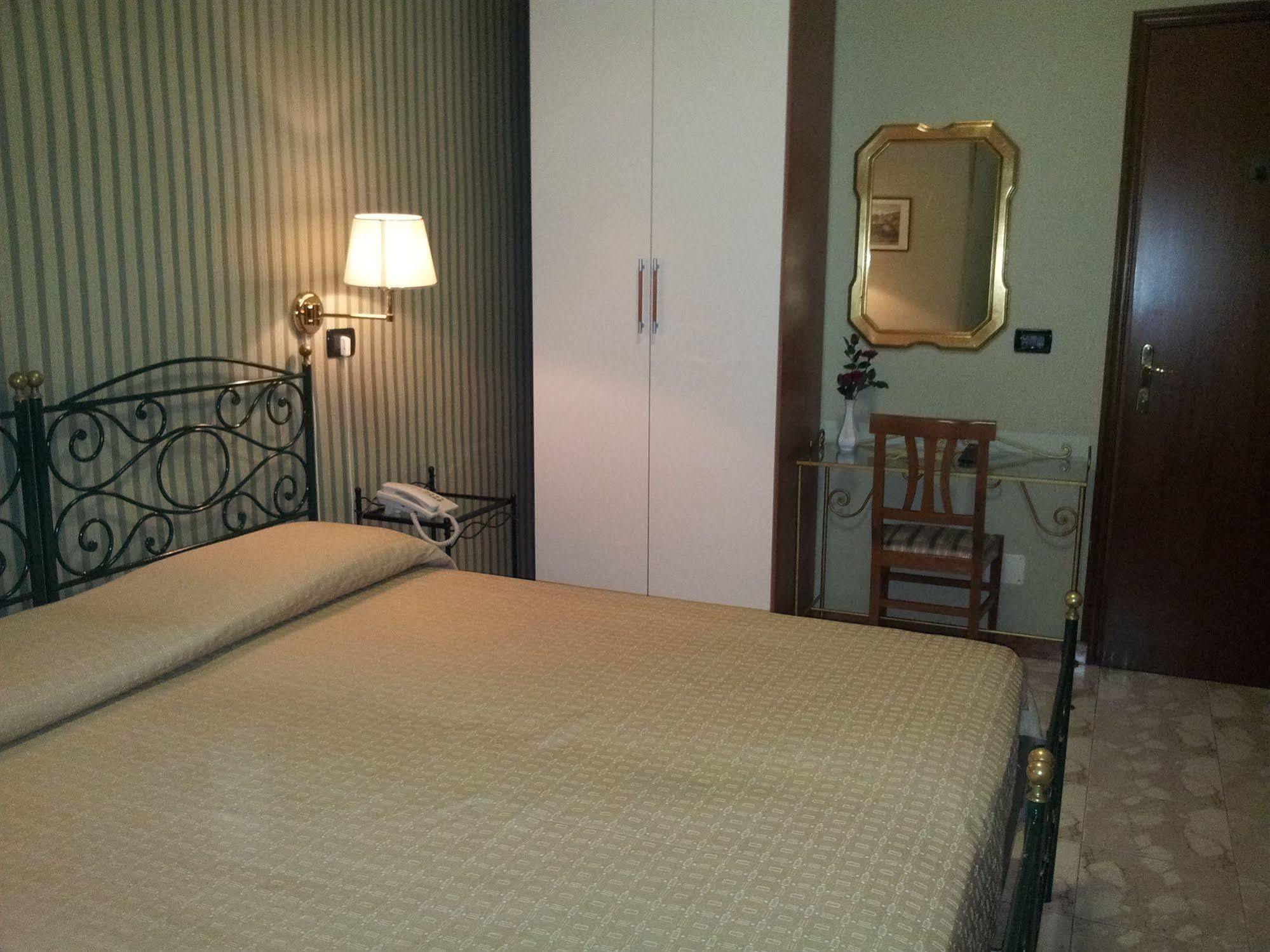 Hotel Imperial تورينو المظهر الخارجي الصورة