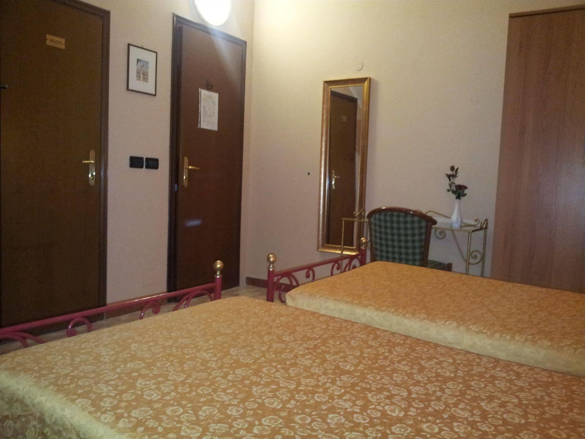 Hotel Imperial تورينو المظهر الخارجي الصورة